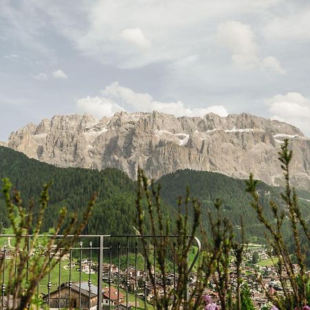 Hotel Daniel Apartments Selva di Val Gardena Zewnętrze zdjęcie